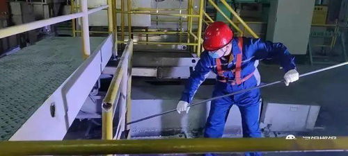 崗位過大年 河鋼邯鋼邯寶冷軋廠孫炬、李媛夫妻的節日堅守與文藝創作